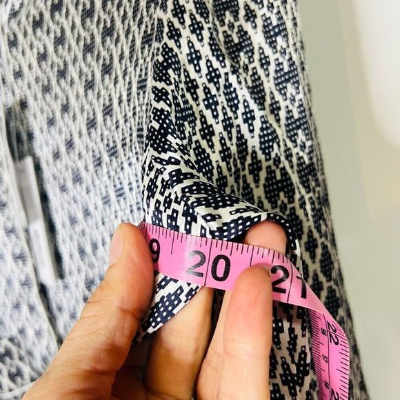 Derek Lam 10 Crosby Black White Silk Button Long-sleeve Top Pockets NWT - Picture 7 of 13